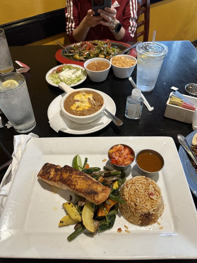 Mari Luna Mexican Grill