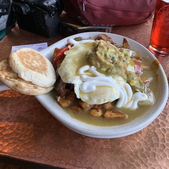 Oscar's Cafe - Green Chili Horseshoe - Mexican Near Me - Springdale, Utah