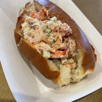 Burien Fish House - Lobster roll - Seafood Near Me - Burien, Washington