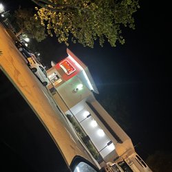 Baker's Drive-Thru