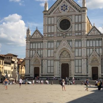 Piazza Santa Croce - Piazza Santa Croce and Basilica - Landmarks & Historical Buildings Near Me - Florence, FI