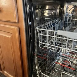 JumpStart Appliance Repair - Damaged samsung dishwasher David m