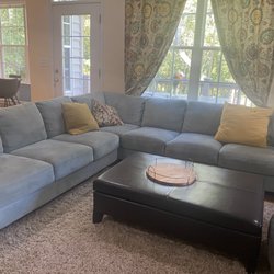 Oxi Fresh Carpet Cleaning - I would like to have this sofa cleaned.  Can you pleaseprovide a quote?