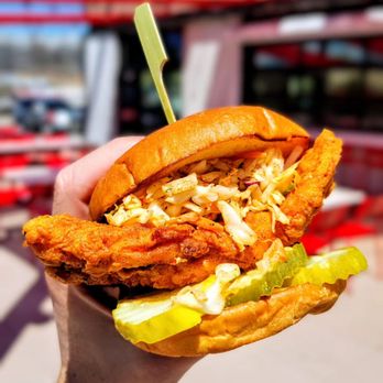 Parry's Pizzeria & Taphouse - Nashville Hot Chicken Sandwich - Pizza Near Me - Arvada, Colorado