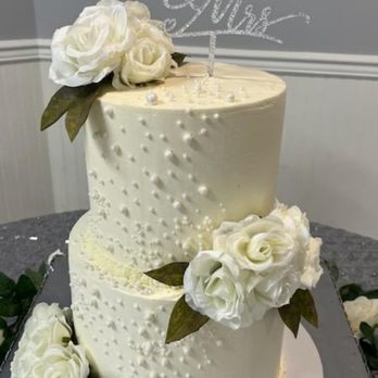 Why Wait Cakes - Small wedding cake - Cupcakes Near Me Why Wait Cakes - Small wedding cake - Cupcakes Near Me