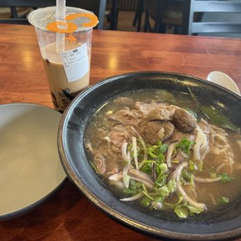 Mian Bao House - Beef pho - Bakeries Near Me - Milpitas, California