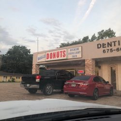 Donald's Donuts