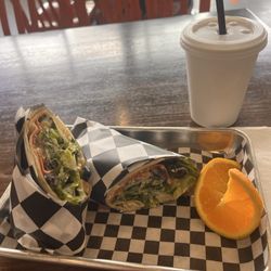 6th Street Cafe & Pizza - Pizza Wrap