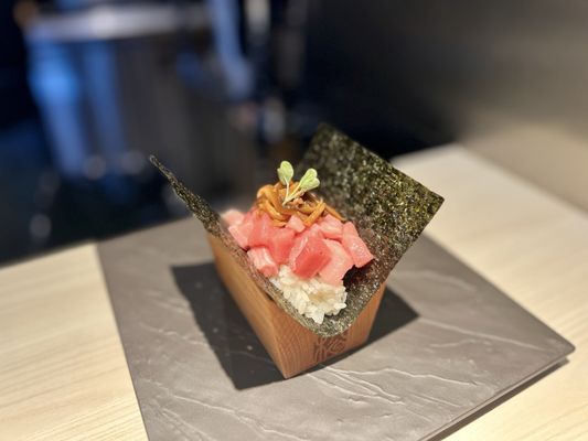 Matsunori Handroll Bar by null