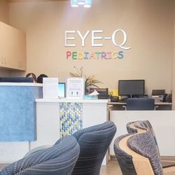 Derick G. Holt, MD - Eye Q Pediatrics