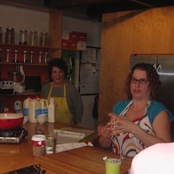 Hipcooks - Kyrsten demystifies the cheese making process. - Cooking Schools Near Me - Los Angeles, California Hipcooks - Kyrsten demystifies the cheese making process. - Cooking Schools Near Me - Los Angeles, California