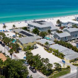 White Sands Beach Resort - Gulf Front - Anna Maria Island
