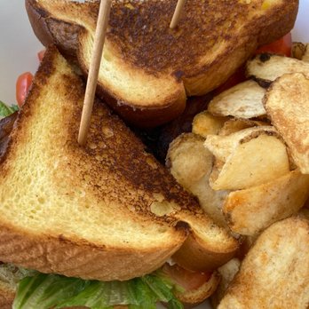 Sandbar - Island Crab BLT and homemade chips - New American Near Me - Clearwater Beach, Florida