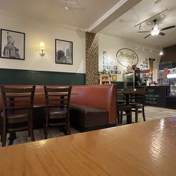 Marley G’s pizzeria - Dining Room - Salad Near Me - Alameda, California Marley G’s pizzeria - Dining Room - Salad Near Me - Alameda, California