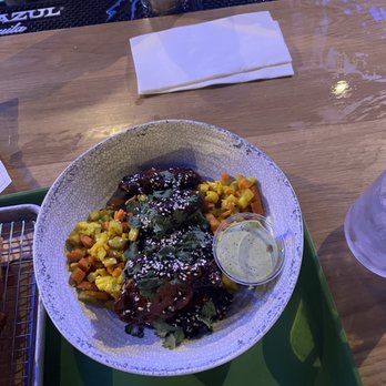 Level99 Natick - Sticky wings - Challenge Courses Near Me - Natick, Massachusetts