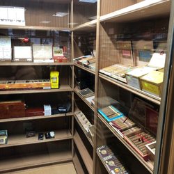 Paso Smoke Shop - Cigar, cigars!