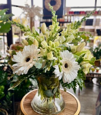 Daylily Floral Cascade by null