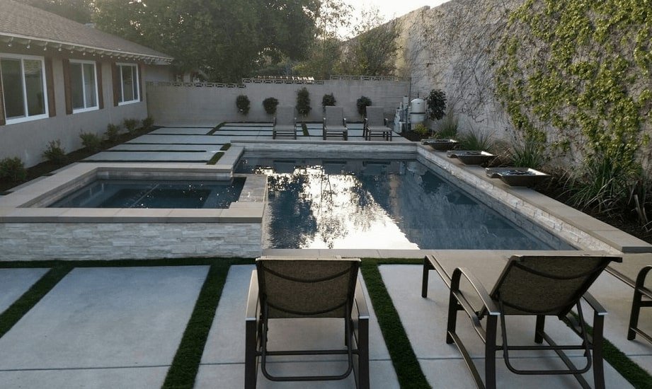 BLUE WATERS POOL SERVICES UPLAND Updated June 2024 222 N Mountain