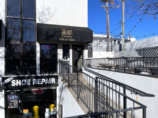 Fortune Wok to Table by null