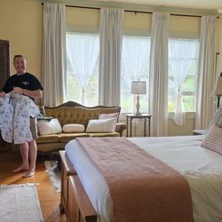 Hawi Sugar Plantation Inn - Our room was exceptional!