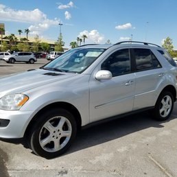 We've had this SUV for about a year now and its been such a reliable family car! No issues at all! Its almost like having a new car... We've had this SUV for about a year now and its been such a reliable family car! No issues at all! Its almost like having a new car...