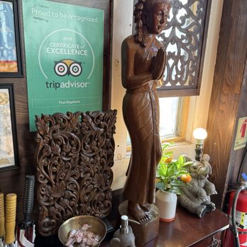 Thai Elephants - Thai Near Me - Watkins Glen, New York Thai Elephants - Thai Near Me - Watkins Glen, New York