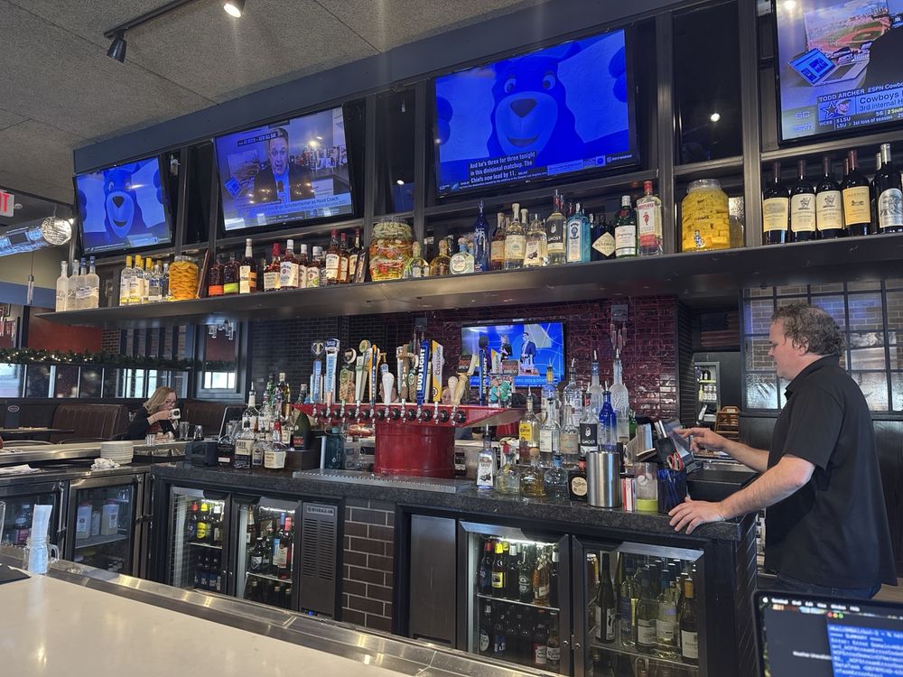 Red’s Kitchen + Tavern