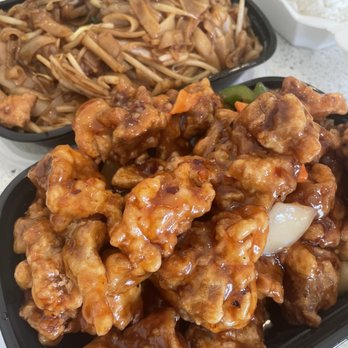 So China Restaurant - 53. General 83. House Chow Fun - Chinese Near Me - Murrieta, California So China Restaurant - 53. General 83. House Chow Fun - Chinese Near Me - Murrieta, California