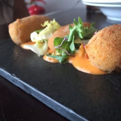 Besana Tapas - Croquetas de jamón.