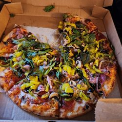 Moyock Pizza Kitchen - Fantastic loaded supreme!