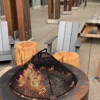 REI - Outdoor fire pit and chairs - Outdoor Gear Near Me - Seattle, Washington REI - Outdoor fire pit and chairs - Outdoor Gear Near Me - Seattle, Washington