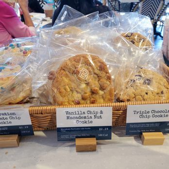 Paris Baguette - Delicious cookie variety - Bakeries Near Me - Allen, Texas Paris Baguette - Delicious cookie variety - Bakeries Near Me - Allen, Texas