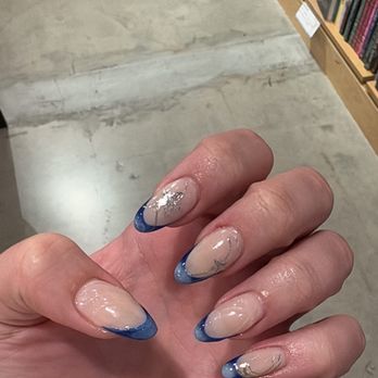 La Vie Nail Bar - prom nails - done by pearl - Nail Salons Near Me - Burlingame, California