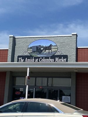 The Amish at Columbus Market by null