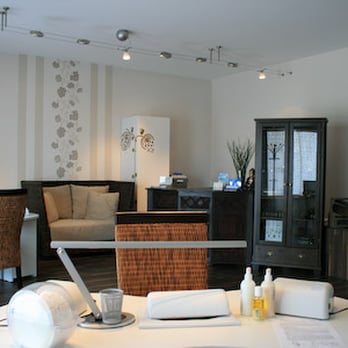 Hand & Fuß - Maniküre Classic, Maniküre Elegance, Paraffinbehandlung, Nageldesign, - Beauty & Spas Near Me - Leverkusen, NW Hand & Fuß - Maniküre Classic, Maniküre Elegance, Paraffinbehandlung, Nageldesign, - Beauty & Spas Near Me - Leverkusen, NW