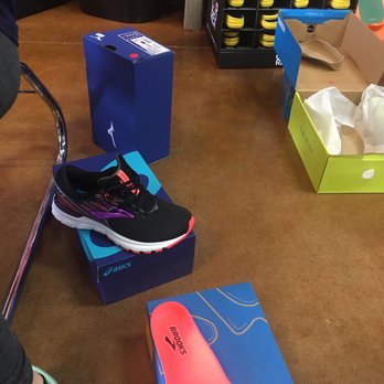 iRun Texas - Getting some new kicks!!! - Sports Wear Near Me - San Antonio, Texas