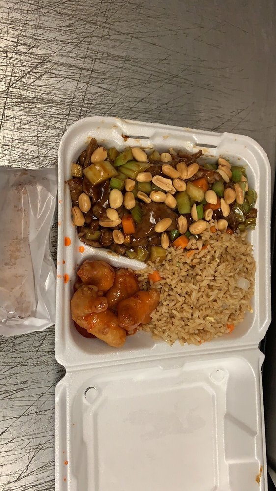 Szechuan Inn Chinese Restaurant