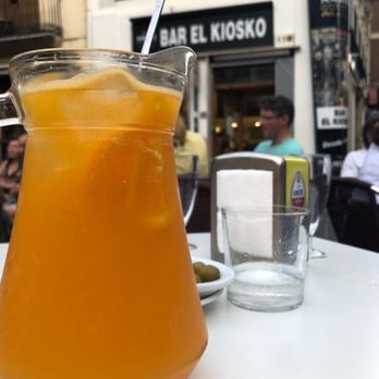 El Kiosko - Aqua de Valencia - Spanish Near Me - Valencia, V