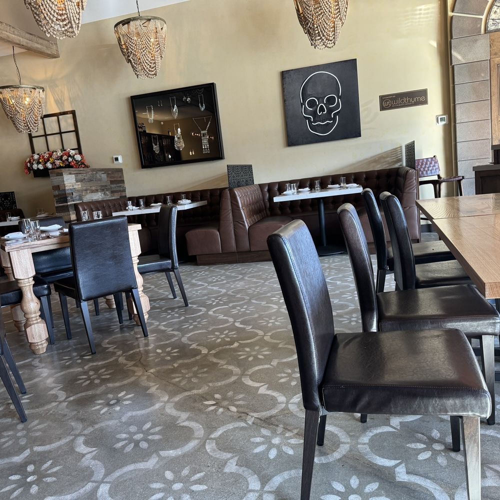 Mole Mexican Kitchen - Interior - Mexican Near Me - Palm Desert, California Mole Mexican Kitchen - Interior - Mexican Near Me - Palm Desert, California