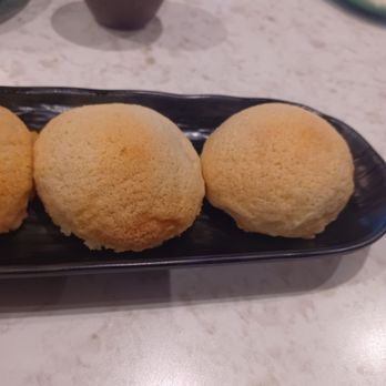 Tim Ho Wan - Bbq pork bun - Dim Sum Near Me - Irvine, California Tim Ho Wan - Bbq pork bun - Dim Sum Near Me - Irvine, California