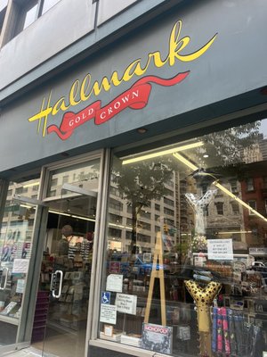 Amreen's Hallmark Shop by null