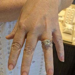 Jared The Galleria Of Jewelry - Engagement and wedding band.
