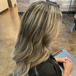 Salon Vivo - Highlights by Adriana