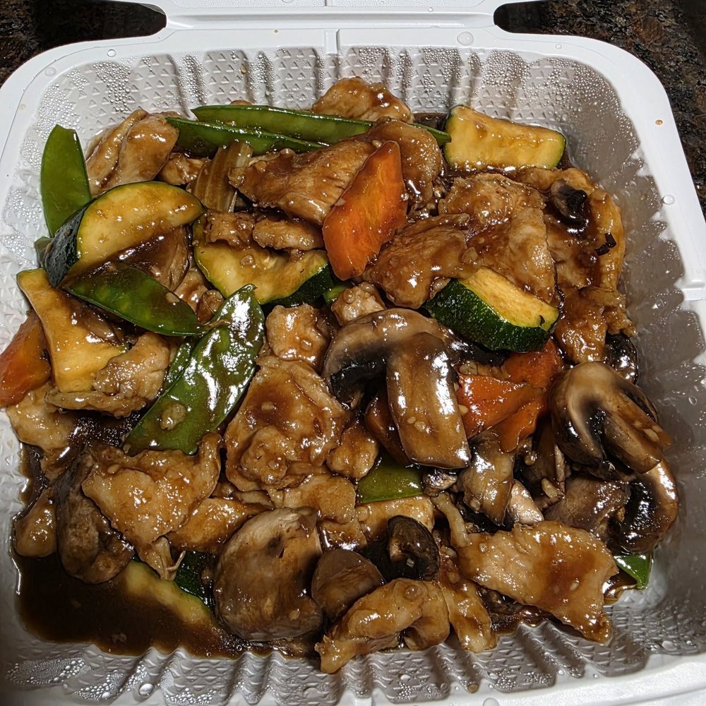 Lee’s Chinese Restaurant - Mushroom chicken - Chinese Near Me - Manteca, California Lee’s Chinese Restaurant - Mushroom chicken - Chinese Near Me - Manteca, California
