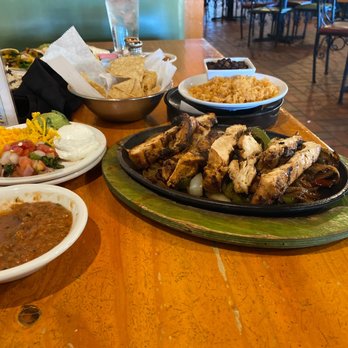 Mattito's - Chicken Fajitas (Lunch) - Tex-Mex Near Me - Dallas, Texas Mattito's - Chicken Fajitas (Lunch) - Tex-Mex Near Me - Dallas, Texas