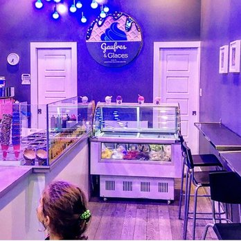 Gaufres & Glaces - Ice Cream & Frozen Yogurt Near Me - Montreal, Quebec