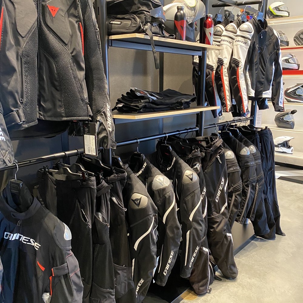 Racing gear