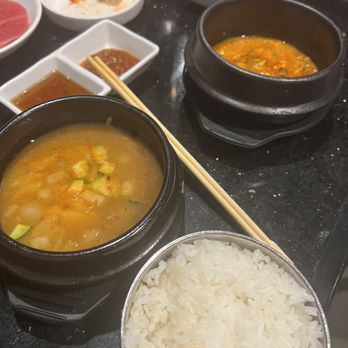 985 BBQ - Comes with Complementary veggie Kim chi soup, and a warm fermented bean sauce in clay pot and of course rice - Barbeque Near Me - Buford, Georgia