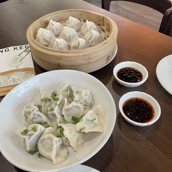 Yang Kee Dumpling - Sauerkraut dumplings and chili crisp!! - Dim Sum Near Me - Davis, California