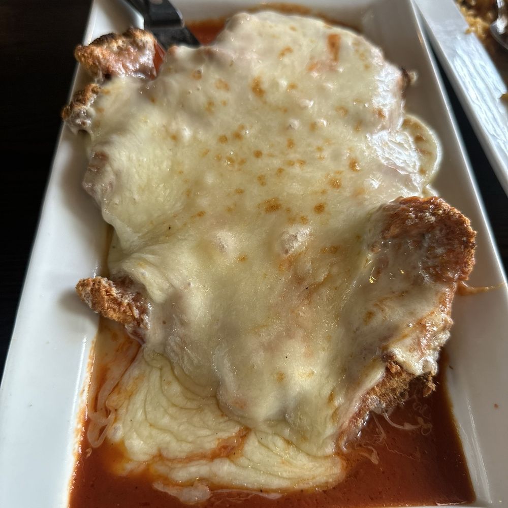 Dominican Restaurant - Chicken Parmigiana - Dominican Near Me - Uniondale, New York Dominican Restaurant - Chicken Parmigiana - Dominican Near Me - Uniondale, New York
